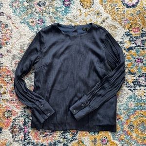 Banana Republic Navy Silky Button Detail Blouse w lining